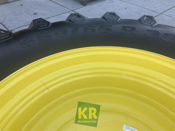 Grote foto trelleborg banden trelleborg 25840 agrarisch wielen