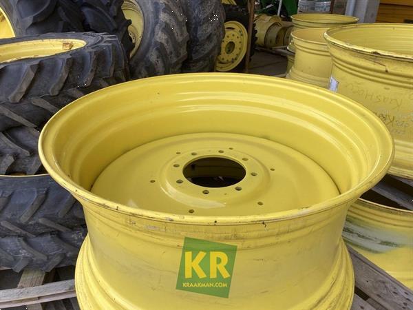 Grote foto john deere 18 x 38 velg 695814 agrarisch tuinbouw
