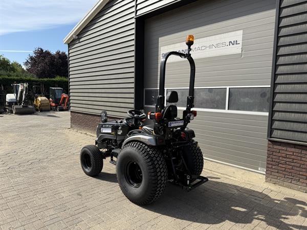 Grote foto solis 26 hst minitractor nieuw black edition hoge gazonbanden agrarisch tractoren