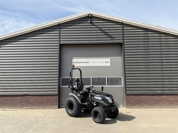 Grote foto solis 26 hst minitractor nieuw black edition hoge gazonbanden agrarisch tractoren