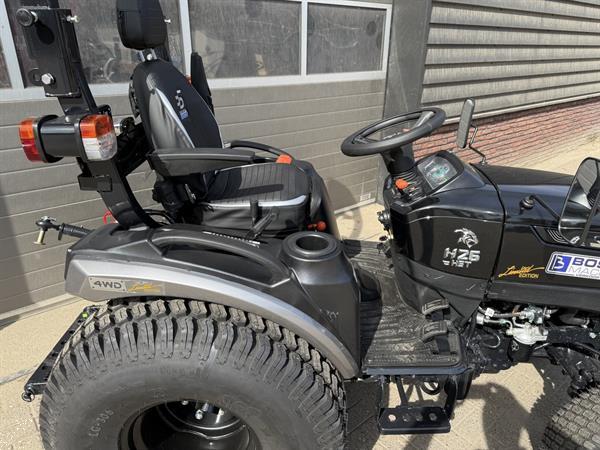 Grote foto solis 26 hst minitractor nieuw black edition hoge gazonbanden agrarisch tractoren