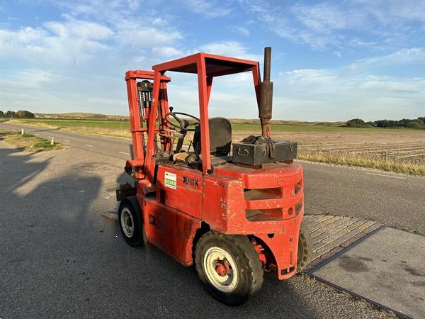 Grote foto clark agrarisch heftrucks