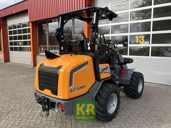 Grote foto giant g2700 hd 696921 agrarisch akkerbouw