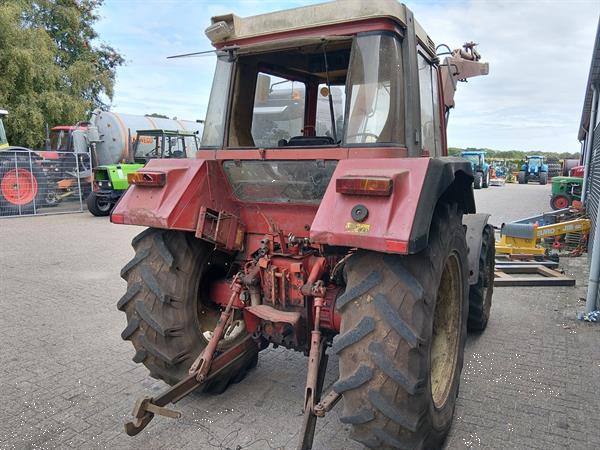 Grote foto international 844xl met voorlader en luchtremmen agrarisch tractoren