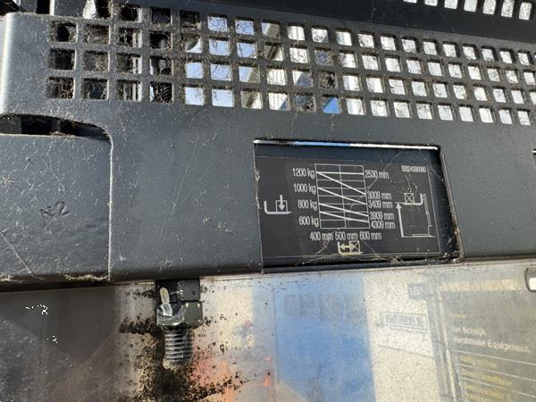 Grote foto vs 22332 elektrische compacte stapelaar linde l 12 3.324mm doe het zelf en verbouw hefwerktuigen