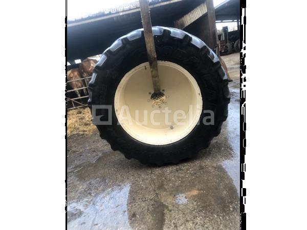 Grote foto goodyear 650 65r42 complete wielen agrarisch algemeen