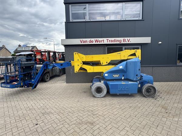Grote foto jlg m400ajpn knikarmhoogwerker arbeitsbuhne articulating boom lift 14 2m werkhoogte hybride 200 doe het zelf en verbouw hoogwerkers