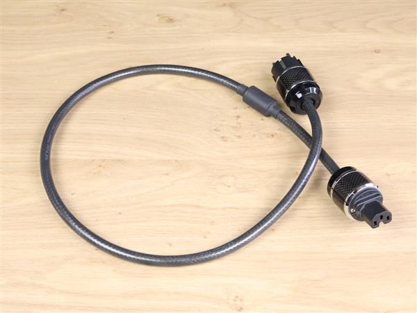 Grote foto t a power three hd carbon audio power cable 1 0 metre audio tv en foto onderdelen en accessoires