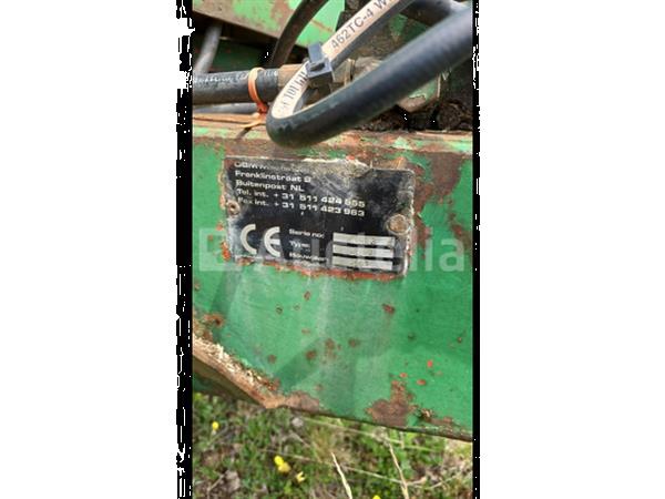 Grote foto morbark typhoon shredder met caterpillar motor doe het zelf en verbouw ijzerwaren en bevestigingsmiddelen