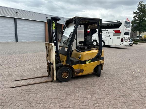 Grote foto yale dieselheftruck agrarisch heftrucks