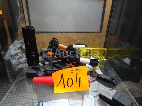 Grote foto inhoud van de vitrine doe het zelf en verbouw hefwerktuigen