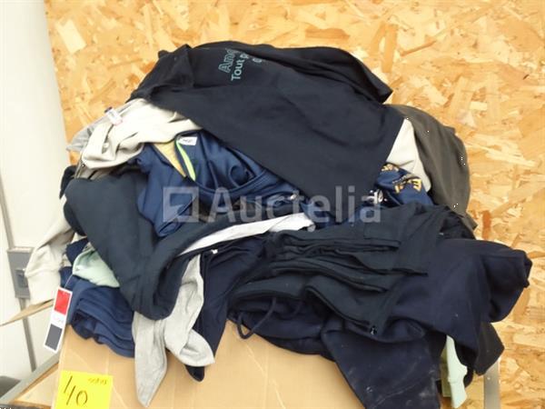 Grote foto kleding bundel doe het zelf en verbouw hefwerktuigen