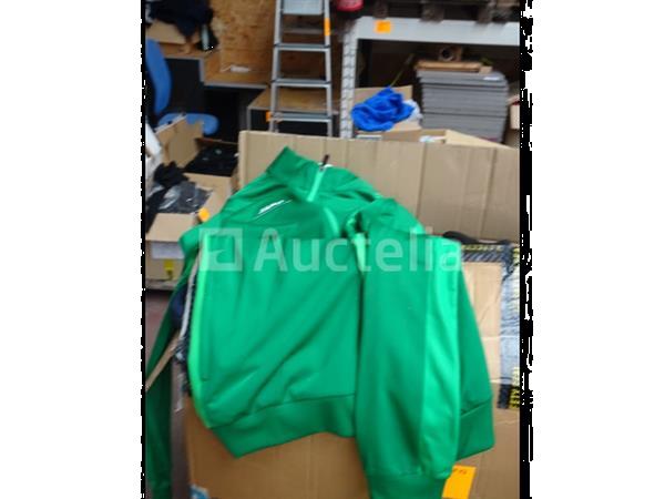 Grote foto kleding bundel doe het zelf en verbouw hefwerktuigen