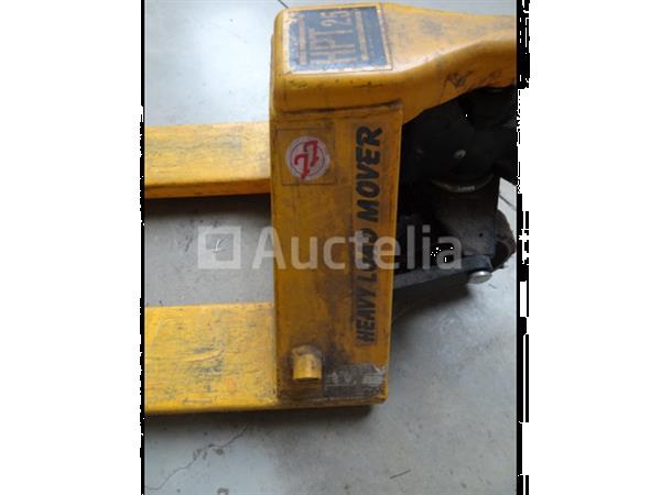 Grote foto een gele heavy load mover pallettruck doe het zelf en verbouw hefwerktuigen