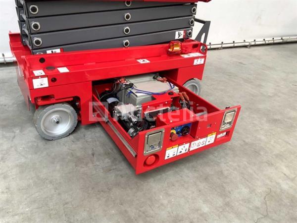Grote foto mantall xe60 mini schaarhoogwerker 6.4m doe het zelf en verbouw hefwerktuigen