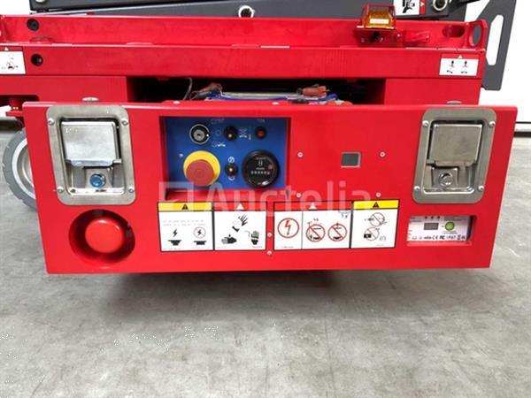 Grote foto mantall xe60 mini schaarhoogwerker 6.4m doe het zelf en verbouw hefwerktuigen