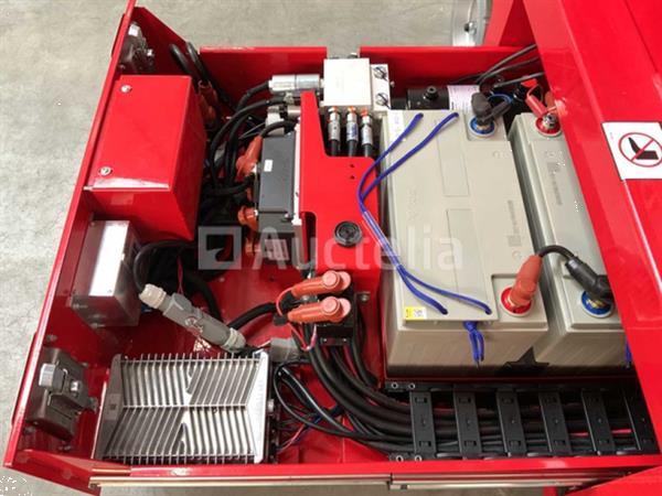 Grote foto mantall xe60 mini schaarhoogwerker 6.4m doe het zelf en verbouw hefwerktuigen