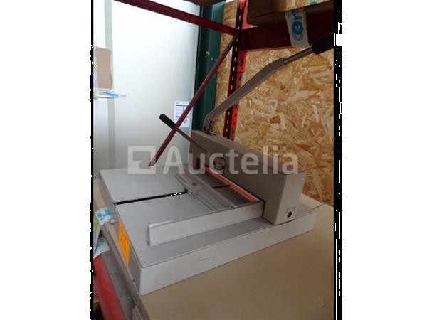 Grote foto handmatige trimmer ideal model 3905 bouwjaar 1997 een pers doe het zelf en verbouw hefwerktuigen