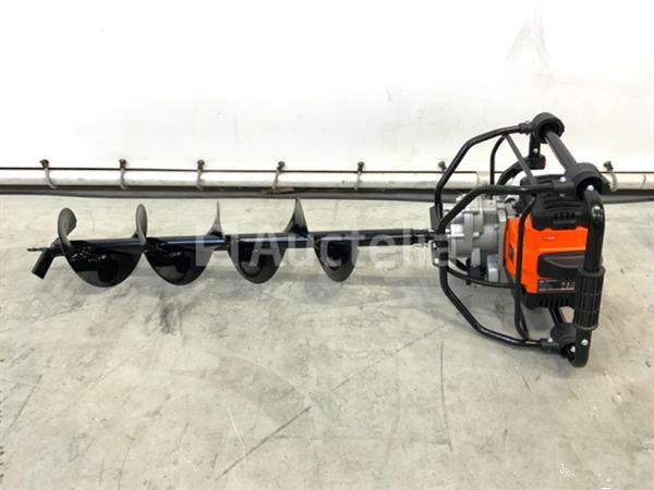 Grote foto grondboor daewoo daeaxb520 doe het zelf en verbouw hefwerktuigen
