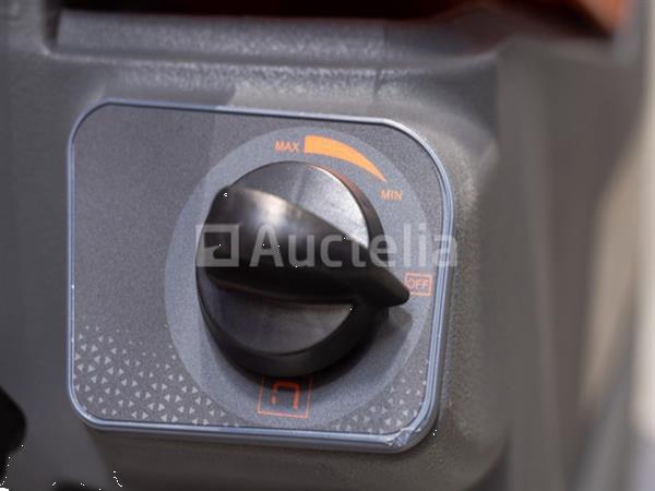 Grote foto daewoo dafl50a schrobmachine doe het zelf en verbouw hefwerktuigen