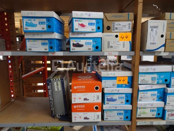 Grote foto werkschoen bundel doe het zelf en verbouw hefwerktuigen