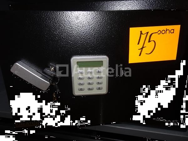 Grote foto een kreator kluis doe het zelf en verbouw hefwerktuigen