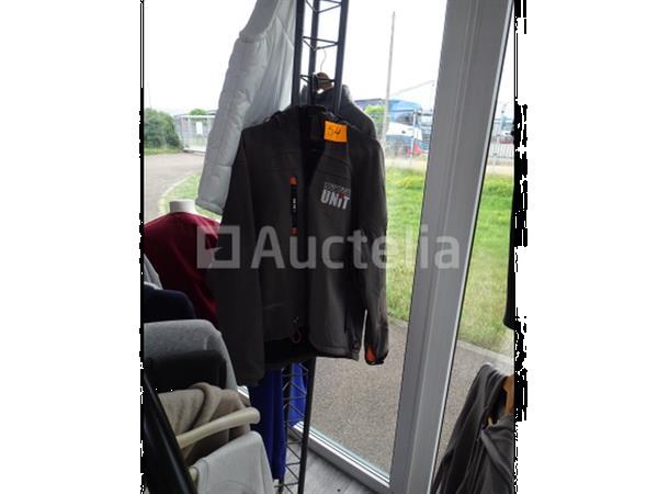 Grote foto kleding bundel doe het zelf en verbouw hefwerktuigen