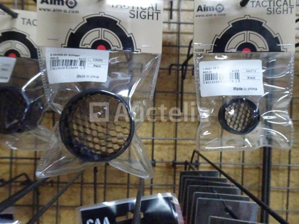 Grote foto set van diverse airsoft accessoires doe het zelf en verbouw hefwerktuigen