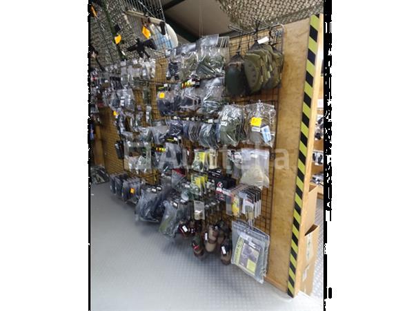 Grote foto set van diverse airsoft accessoires doe het zelf en verbouw hefwerktuigen