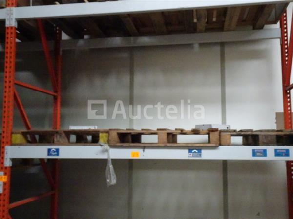 Grote foto diverse pallets doe het zelf en verbouw hefwerktuigen