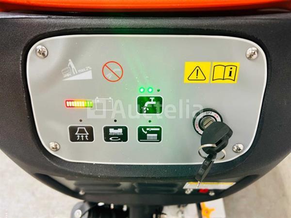 Grote foto schrobmachine noblelift nb530 doe het zelf en verbouw hefwerktuigen