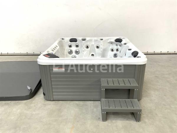 Grote foto jacuzzi london nordic insulation doe het zelf en verbouw hefwerktuigen