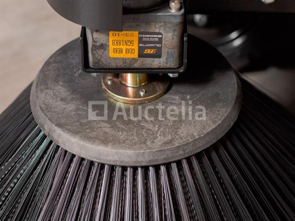 Grote foto zit veegmachine kremer kryzs4 doe het zelf en verbouw hefwerktuigen