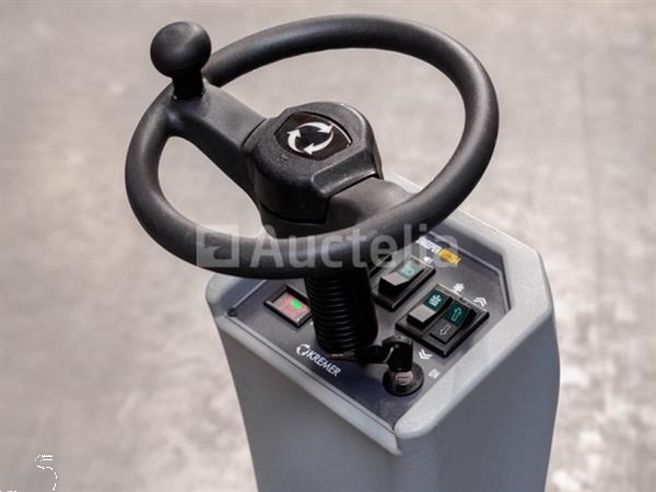 Grote foto zit veegmachine kremer kryzs4 doe het zelf en verbouw hefwerktuigen