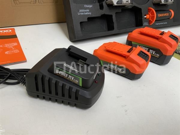 Grote foto powertool set daewoo damws266 doe het zelf en verbouw hefwerktuigen