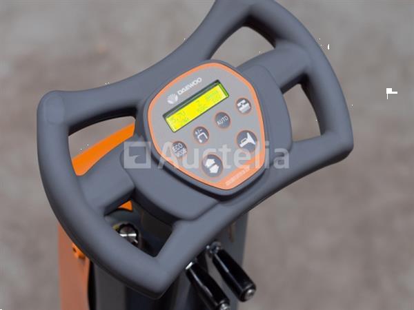 Grote foto daewoo dafr70 zit schrobmachine doe het zelf en verbouw hefwerktuigen