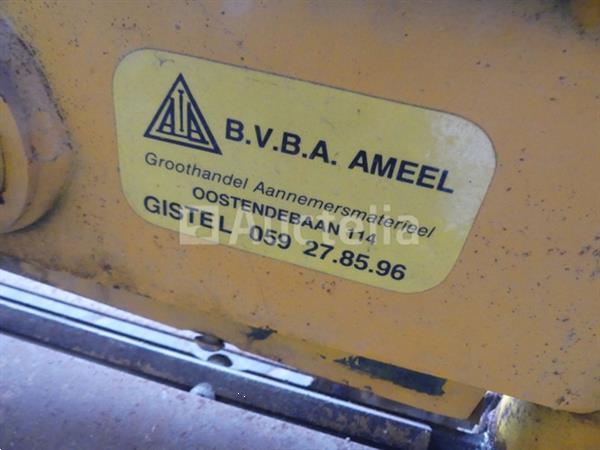 Grote foto plaat snijden doe het zelf en verbouw gereedschappen en machines