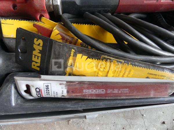 Grote foto 2 handgereedschap doe het zelf en verbouw gereedschappen en machines