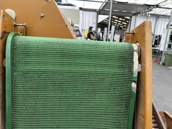 Grote foto javo rotofill trayvulmachine met rollenbaan agrarisch tuinbouw