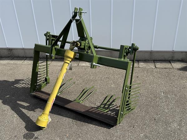 Grote foto schudlichter voor 3 rijen agrarisch oogstmachines