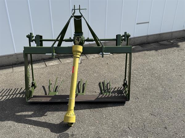 Grote foto schudlichter voor 3 rijen agrarisch oogstmachines