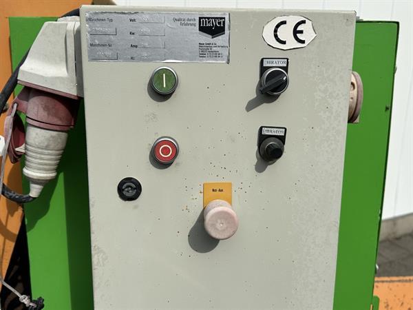 Grote foto mayer 2103 1 trayvulmachine agrarisch tuinbouw