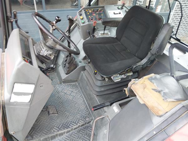 Grote foto massey ferguson 3655 dynashift met luchtremmen agrarisch tractoren