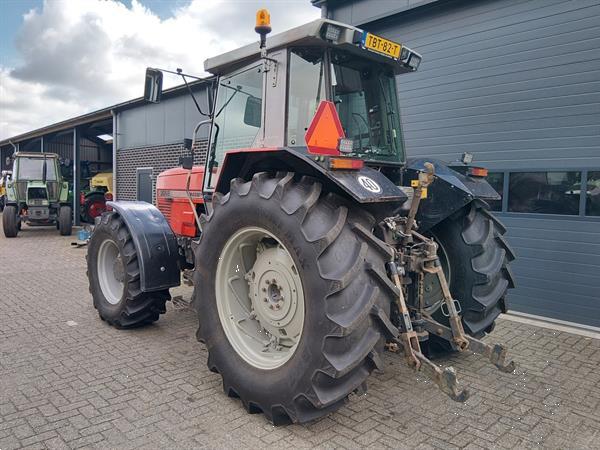 Grote foto massey ferguson 3655 dynashift met luchtremmen agrarisch tractoren