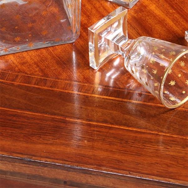 Grote foto satijnhouten louis seize werktafeltje of schrijftafeltje met brede lade en fijn ingelegde details antiek en kunst stoelen en banken