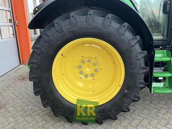 Grote foto john deere 6120m 691701 agrarisch tractoren