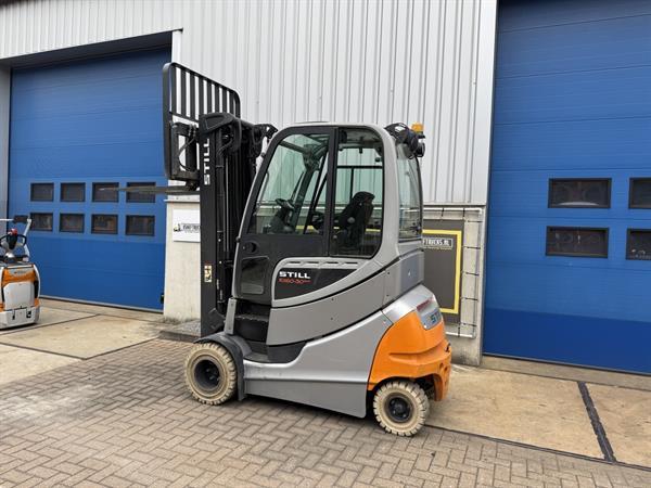 Grote foto vs 22294 elektrische triplex heftruck rx60 30l 600 sideshift 6.040mm agrarisch heftrucks