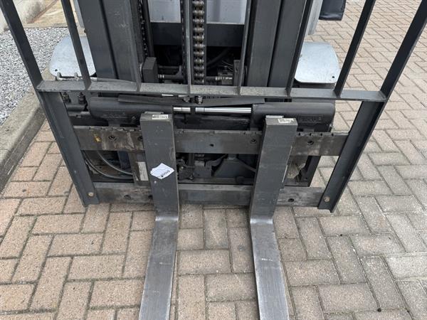 Grote foto vs 22296 elektrische triplex heftruck still rx60 25 freelift agrarisch heftrucks
