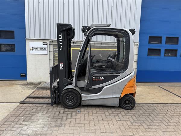 Grote foto vs 22296 elektrische triplex heftruck still rx60 25 freelift agrarisch heftrucks