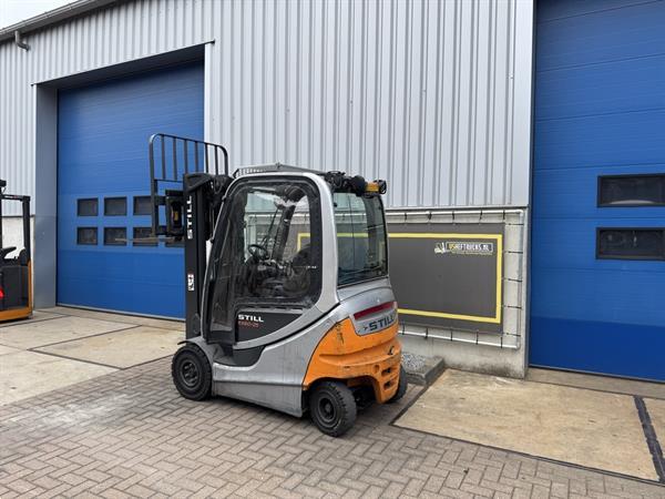 Grote foto vs 22296 elektrische triplex heftruck still rx60 25 freelift agrarisch heftrucks